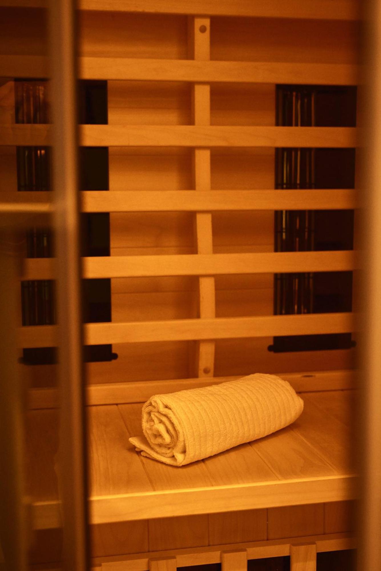 Nicole, Schoenes Apartment Mit Sauna Pforzheim Exterior foto